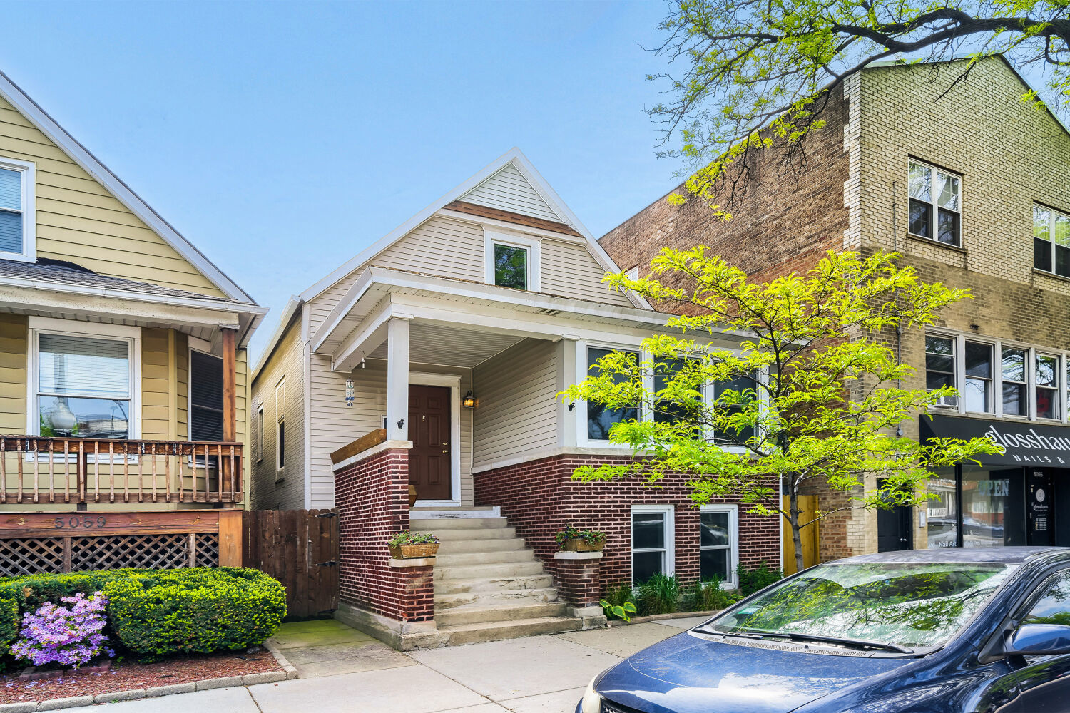 5057 N Western Avenue