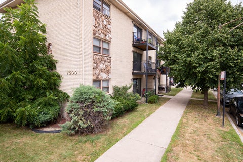 Tiny photo for 7500 W Addison Street #1-S, Chicago, IL 60634 (MLS # 12712229)