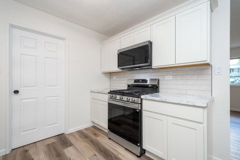 Tiny photo for 28671 N Harrison Avenue, Wauconda, IL 60084 (MLS # 12665778)