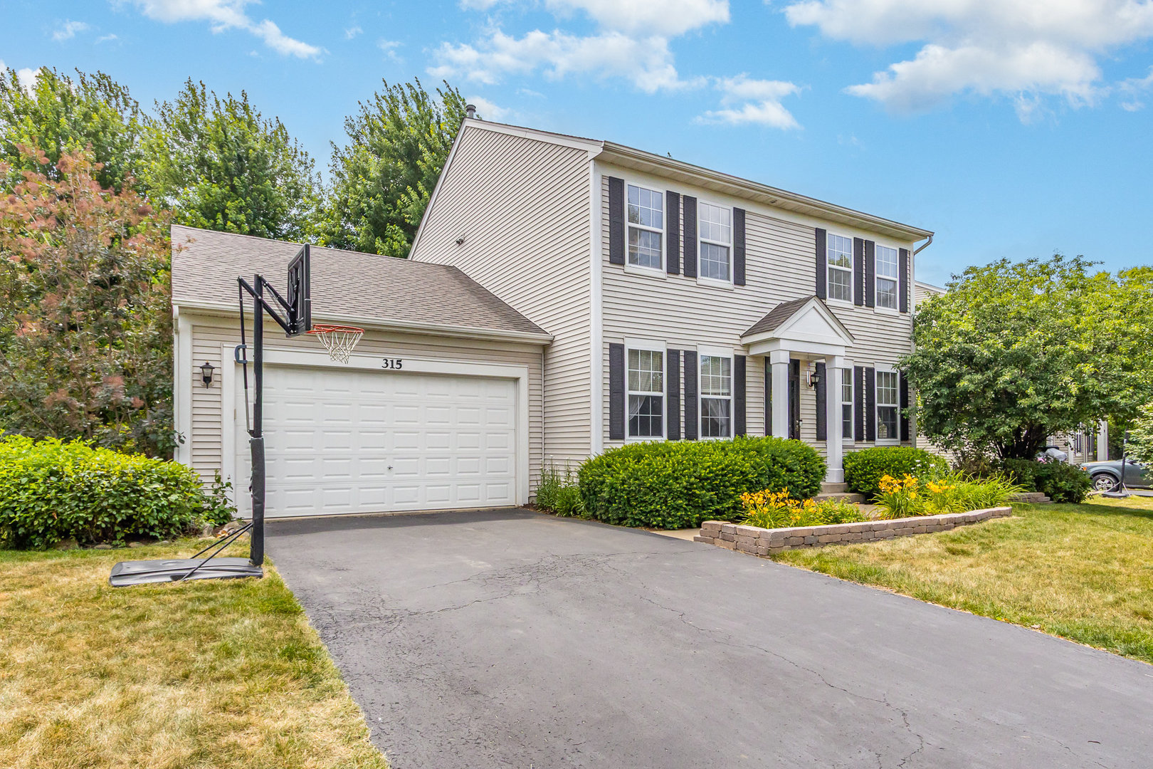 315 Kensington Drive