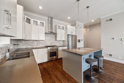 Tiny photo for 3035 W Belmont Avenue #3E, Chicago, IL 60618 (MLS # 12488823)