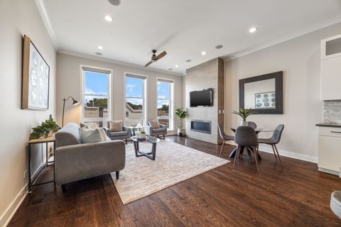 Tiny photo for 3035 W Belmont Avenue #3E, Chicago, IL 60618 (MLS # 12488823)