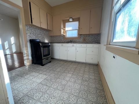 Tiny photo for 519 E Empire Street, Freeport, IL 61032 (MLS # 12535893)