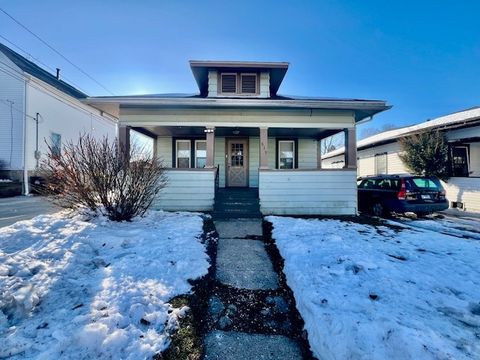 Photo of 519 E Empire Street, Freeport, IL 61032 (MLS # 12535893)