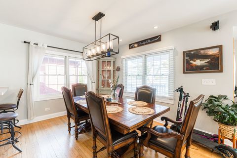 Tiny photo for 190 S Grace Street, Lombard, IL 60148 (MLS # 12518260)