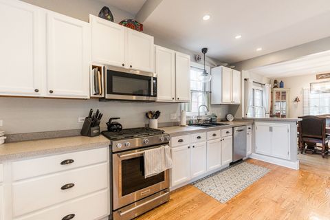 Tiny photo for 190 S Grace Street, Lombard, IL 60148 (MLS # 12518260)