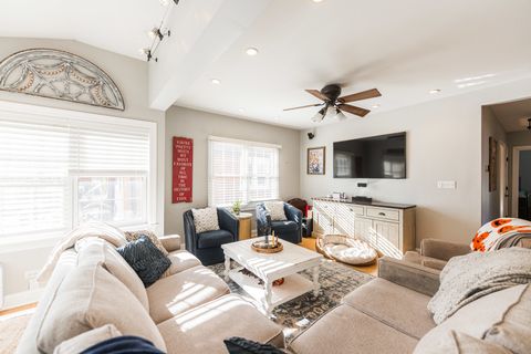 Tiny photo for 190 S Grace Street, Lombard, IL 60148 (MLS # 12518260)