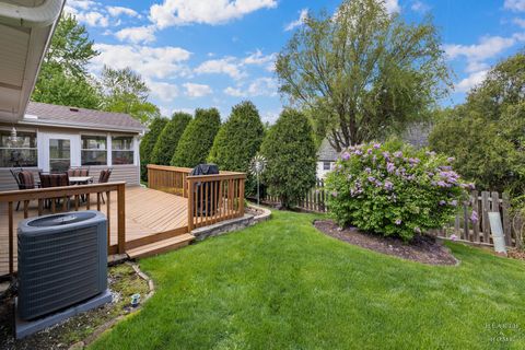 Tiny photo for 1714 PARK Drive, Schaumburg, IL 60194 (MLS # 12604409)