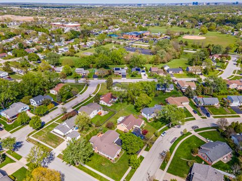 Tiny photo for 1714 PARK Drive, Schaumburg, IL 60194 (MLS # 12604409)