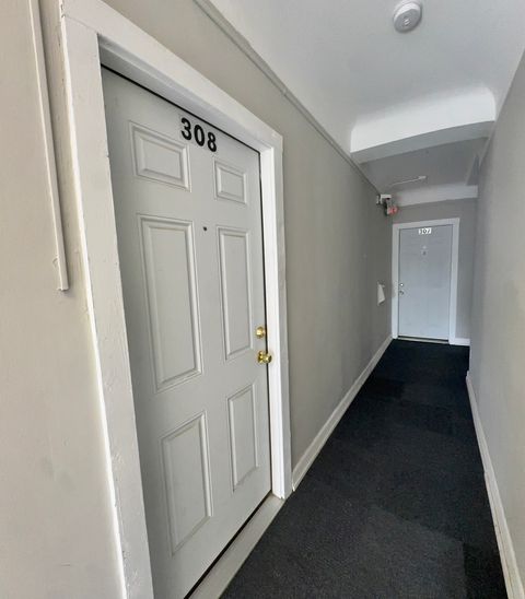 Tiny photo for 3302 Kenilworth Avenue #308, Berwyn, IL 60402 (MLS # 12539325)