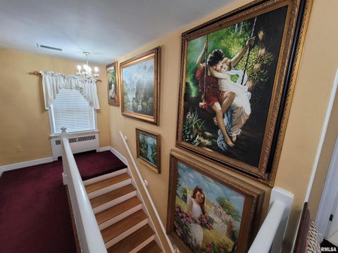 Tiny photo for 321 W Boone Street, Salem, IL 62881 (MLS # EB460090)