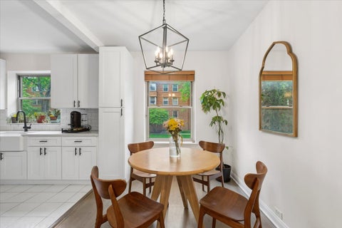 Tiny photo for 4939 N Wolcott Avenue #1A, Chicago, IL 60640 (MLS # 12660609)