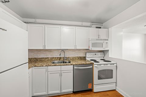 Tiny photo for 474 N Lake Shore Drive #2703, Chicago, IL 60611 (MLS # 12604328)