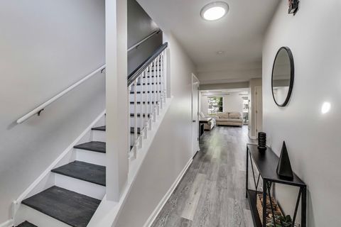 Tiny photo for 802 N Tamarac Boulevard, Addison, IL 60101 (MLS # 12487800)