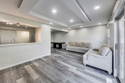 Tiny photo for 802 N Tamarac Boulevard, Addison, IL 60101 (MLS # 12487800)