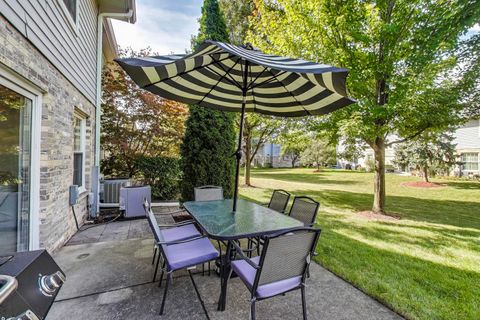 Tiny photo for 802 N Tamarac Boulevard, Addison, IL 60101 (MLS # 12487800)