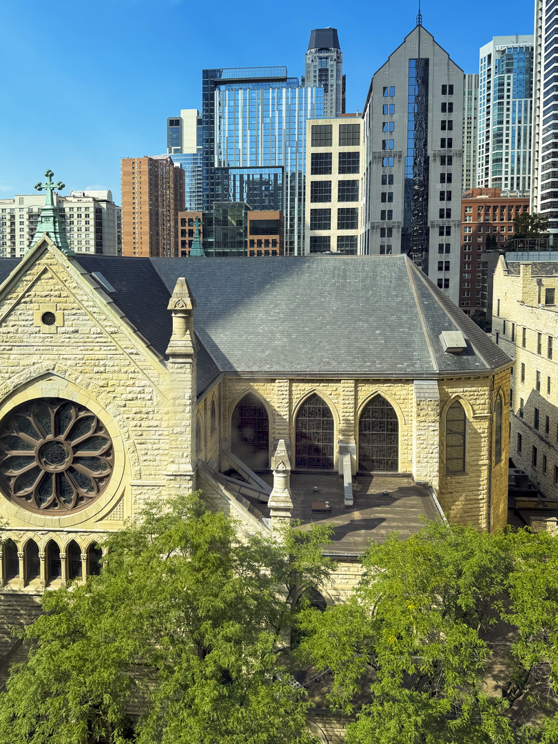 Chicago, Illinois 60611, United States, 1 Bedroom Bedrooms, ,1 BathroomBathrooms,Residential,Contingent,251106