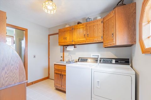 Tiny photo for 21389 N 2875 Road E, Lexington, IL 61753 (MLS # 12586179)