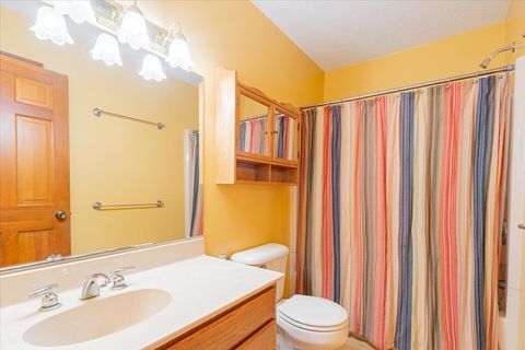 Tiny photo for 21389 N 2875 Road E, Lexington, IL 61753 (MLS # 12586179)