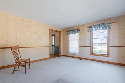 Tiny photo for 21389 N 2875 Road E, Lexington, IL 61753 (MLS # 12586179)