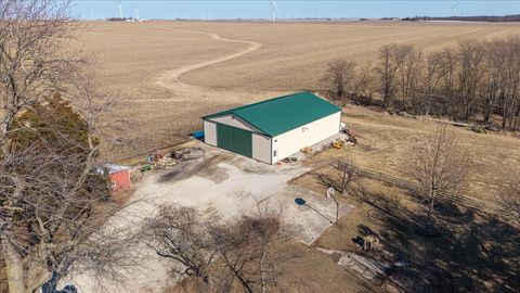 Tiny photo for 21389 N 2875 Road E, Lexington, IL 61753 (MLS # 12586179)