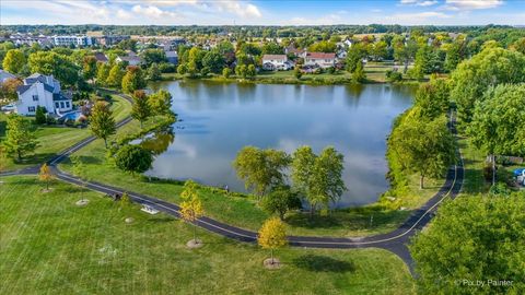 Tiny photo for 438 Mallard Point Drive, North Aurora, IL 60542 (MLS # 12472509)