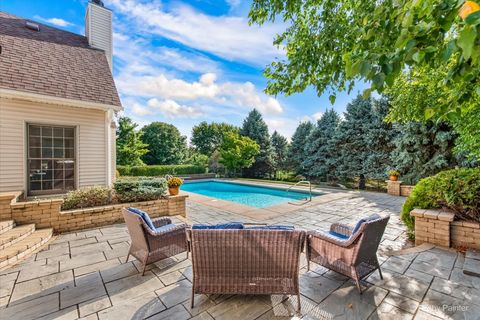 Tiny photo for 438 Mallard Point Drive, North Aurora, IL 60542 (MLS # 12472509)