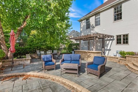 Tiny photo for 438 Mallard Point Drive, North Aurora, IL 60542 (MLS # 12472509)