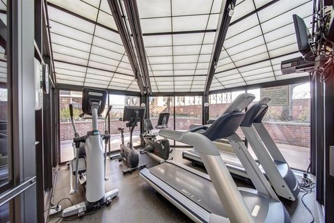 Tiny photo for 1555 N Astor Street #21W, Chicago, IL 60610 (MLS # 12585034)