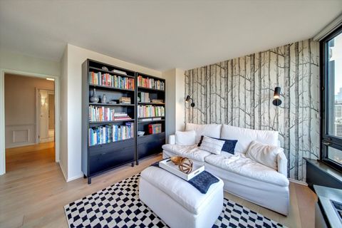 Tiny photo for 1555 N Astor Street #21W, Chicago, IL 60610 (MLS # 12585034)