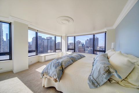 Tiny photo for 1555 N Astor Street #21W, Chicago, IL 60610 (MLS # 12585034)