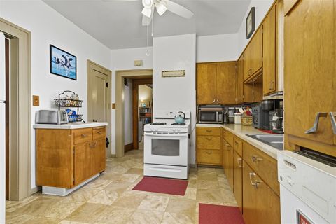 Tiny photo for 355 N Cherry Street, El Paso, IL 61738 (MLS # 12471532)