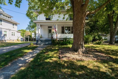 Tiny photo for 355 N Cherry Street, El Paso, IL 61738 (MLS # 12471532)