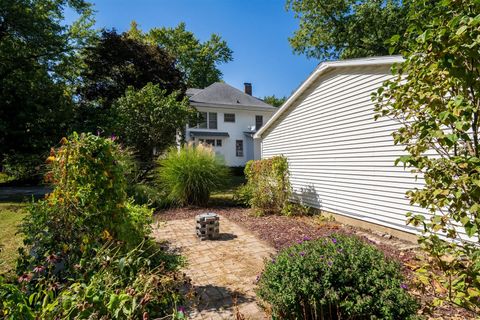 Tiny photo for 355 N Cherry Street, El Paso, IL 61738 (MLS # 12471532)