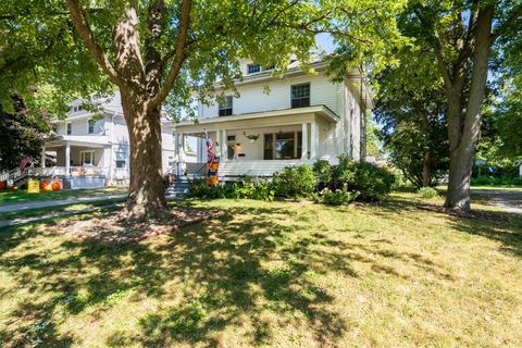 Tiny photo for 355 N Cherry Street, El Paso, IL 61738 (MLS # 12471532)