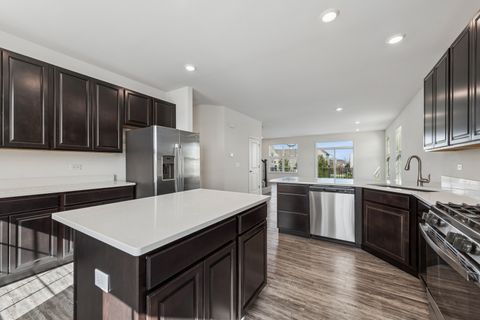 Tiny photo for 511 Cimmaron Circle, Crystal Lake, IL 60012 (MLS # 12604336)