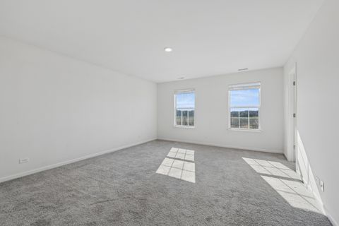 Tiny photo for 511 Cimmaron Circle, Crystal Lake, IL 60012 (MLS # 12604336)