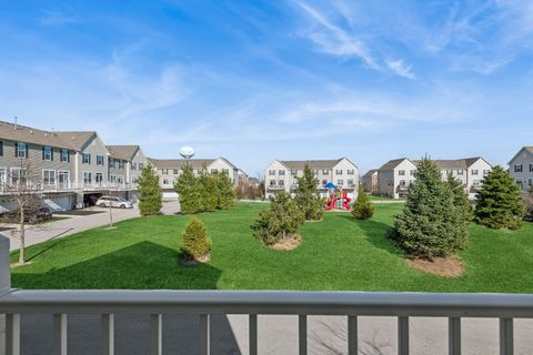 Tiny photo for 511 Cimmaron Circle, Crystal Lake, IL 60012 (MLS # 12604336)