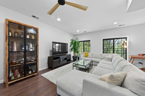 Tiny photo for 1521 N Ashland Avenue #3, Chicago, IL 60622 (MLS # 12753558)