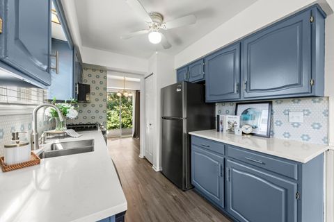 Tiny photo for 1516 Lighthouse Drive, Naperville, IL 60565 (MLS # 12458431)
