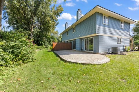 Tiny photo for 1516 Lighthouse Drive, Naperville, IL 60565 (MLS # 12458431)
