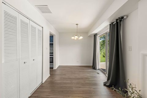 Tiny photo for 1516 Lighthouse Drive, Naperville, IL 60565 (MLS # 12458431)