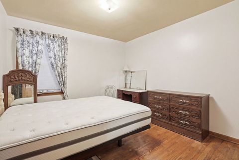 Tiny photo for 8305 S Paxton Avenue, Chicago, IL 60617 (MLS # 12610462)