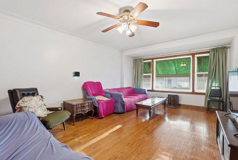 Tiny photo for 8305 S Paxton Avenue, Chicago, IL 60617 (MLS # 12610462)