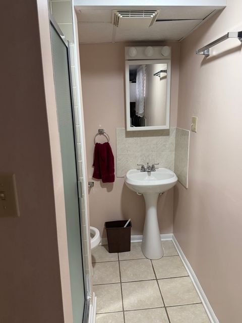 Tiny photo for 5705 S Nottingham Avenue, Chicago, IL 60638 (MLS # 12634152)
