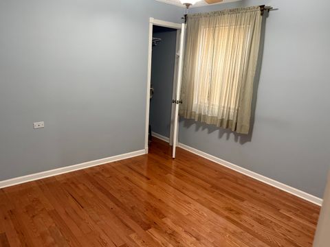 Tiny photo for 5705 S Nottingham Avenue, Chicago, IL 60638 (MLS # 12634152)