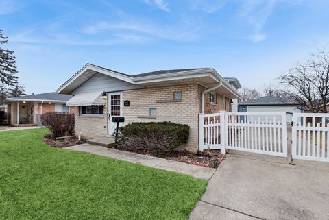 Photo of 16417 George Drive, Oak Forest, IL 60452 (MLS # 12568762)