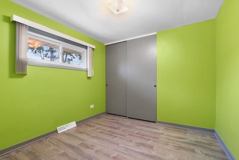 Tiny photo for 16417 George Drive, Oak Forest, IL 60452 (MLS # 12568762)