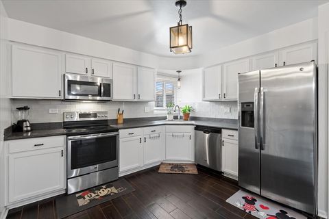 Tiny photo for 1255 W Prospect Avenue #109, Mount Prospect, IL 60056 (MLS # 12622123)