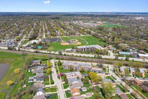 Tiny photo for 1255 W Prospect Avenue #109, Mount Prospect, IL 60056 (MLS # 12622123)